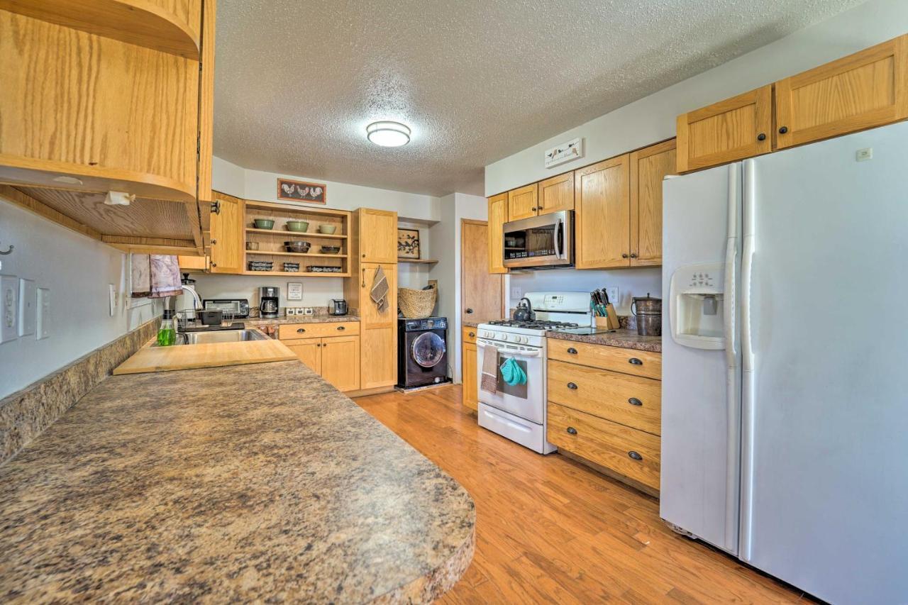 Eco-Friendly Escape In Cortez - Pets Welcome! Exterior photo